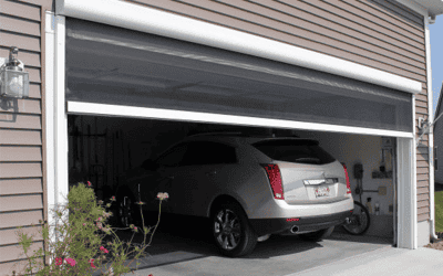 Can I Turn My Garage into an Outdoor Room with a Retractable Screen?